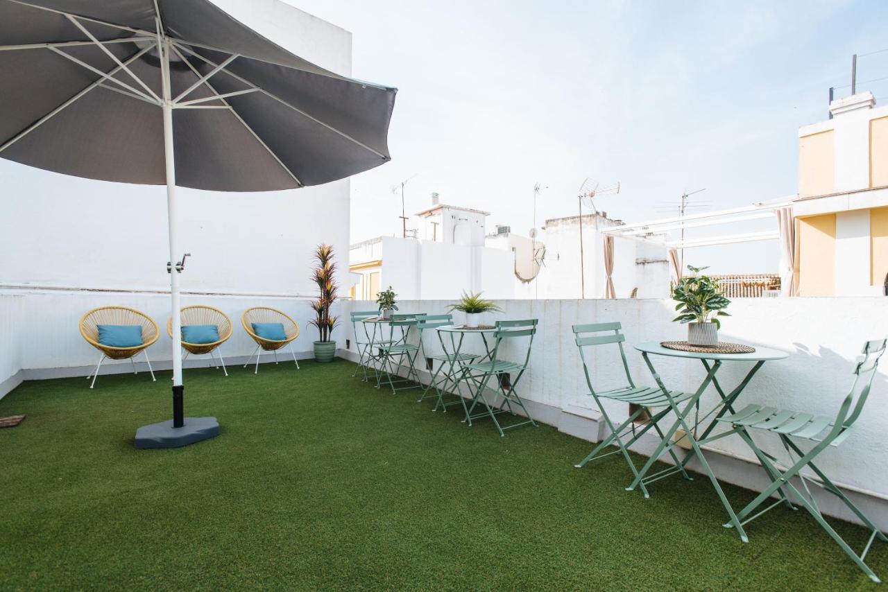Guadalquivir Terrace Suite Apartments Sevilla Bagian luar foto